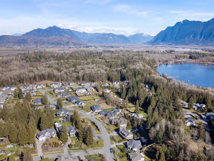 10305 Wildrose Drive, Chilliwack, BC, V0X 1X1 - 38