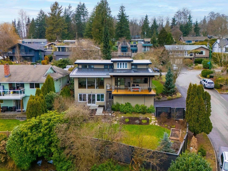 418 Felton Road, North Vancouver, BC, V7G 1Z7 - 5