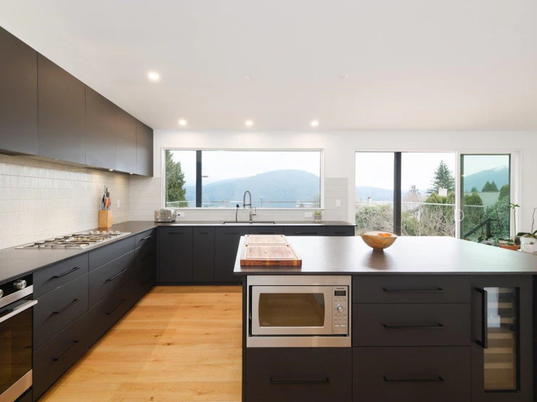 418 Felton Road, North Vancouver, BC, V7G 1Z7 - 11