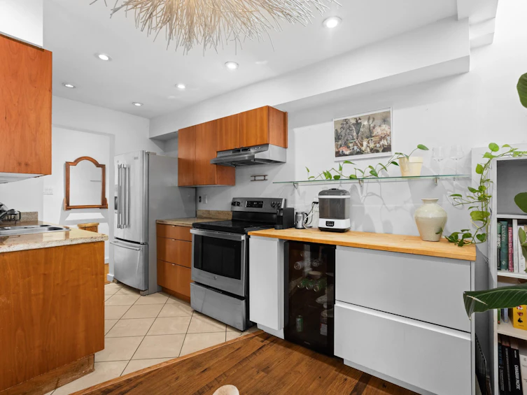 109-1855 Nelson Street, Vancouver, BC, V6G 1M9 - 5