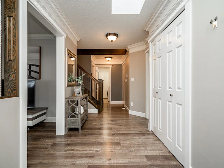15153 96a Avenue, Surrey, BC, V3R 9Z3 - 4