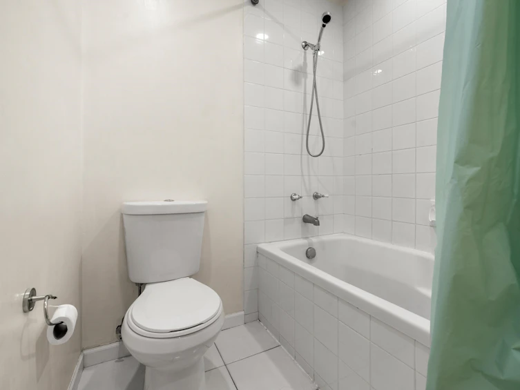 203-1538 Bowser Avenue, North Vancouver, BC, V7P 2Y3 - 30