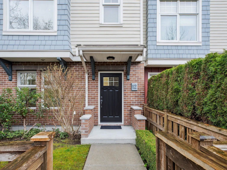12-3380 Francis Crescent, Coquitlam, BC, V3E 0H1 - 2