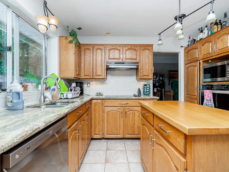 2150 Hill Drive, North Vancouver, BC, V7H 2N6 - 6