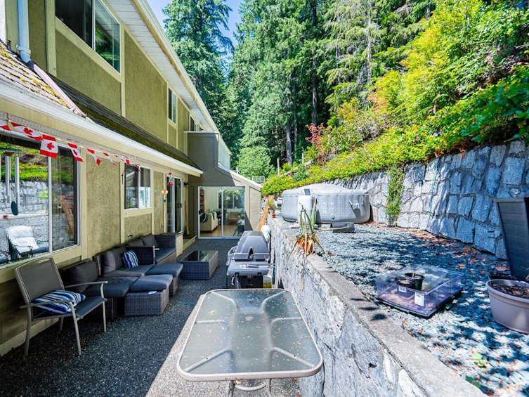 2150 Hill Drive, North Vancouver, BC, V7H 2N6 - 21
