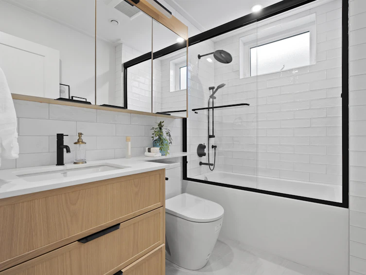 1-4769 Commercial Street, Vancouver, BC, V5N 4G8 - 32