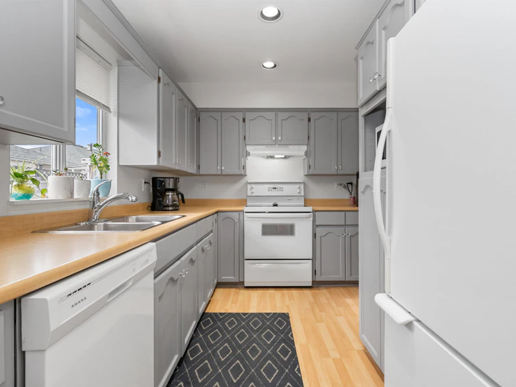 7-9457 Broadway Street, Chilliwack, BC, V2P 5T8 - 10