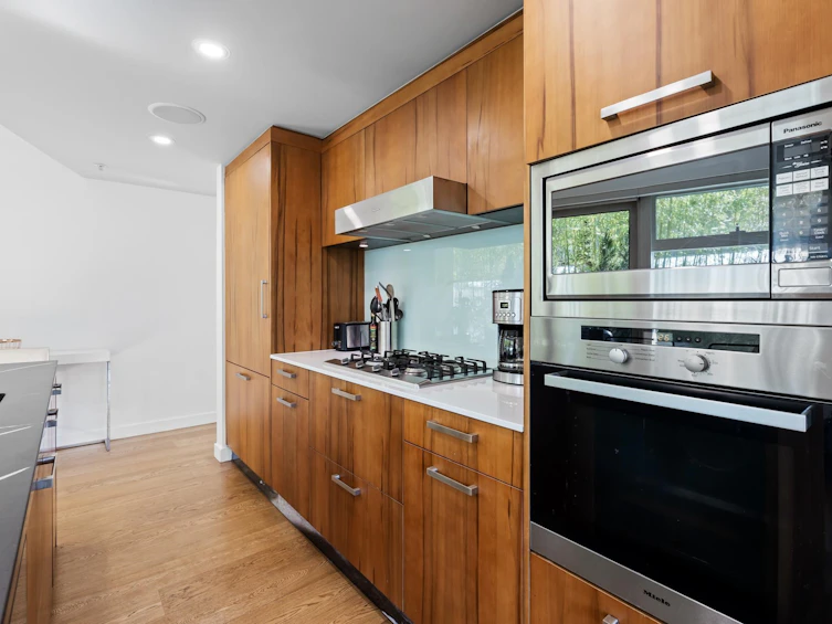 201-1565 W 6th Avenue, Vancouver, BC, V6J 1R1 - 14