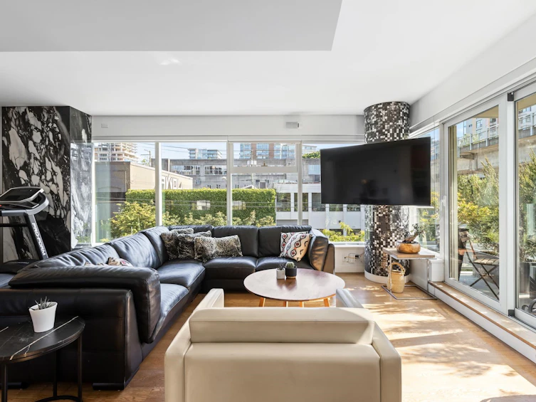 201-1565 W 6th Avenue, Vancouver, BC, V6J 1R1 - 4