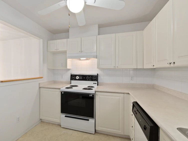 206-5875 Imperial Street, Burnaby, BC, V5J 1G4 - 17