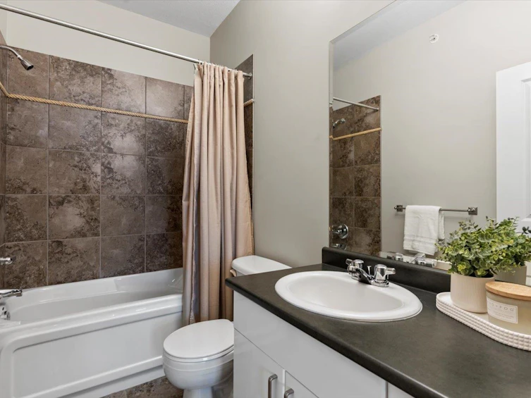 407A-45595 Tamihi Way, Chilliwack, BC, V2R 0G3 - 20