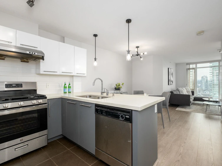 1906-2133 Douglas Road, Burnaby, BC, V5C 0E9 - 8