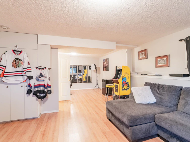 8013 Dunsmuir Street, Mission, BC, V2V 4S2 - 27