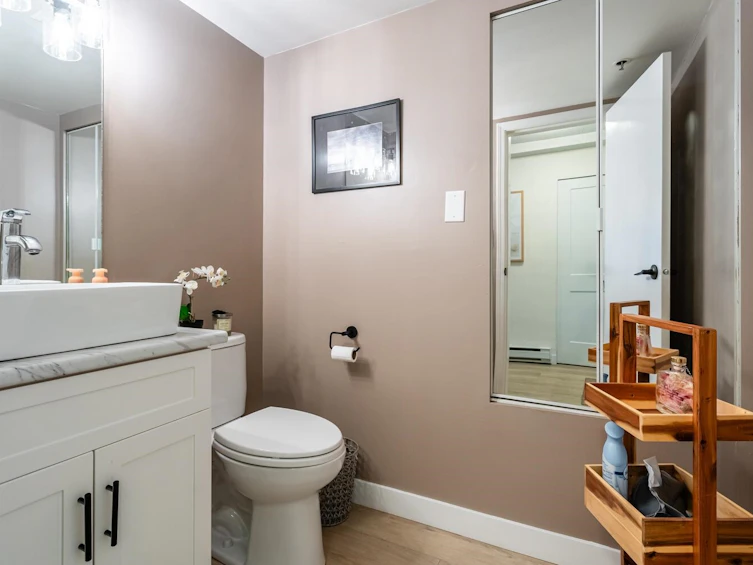 34-7345 Sandborne Avenue, Burnaby, BC, V3N 4W6 - 11
