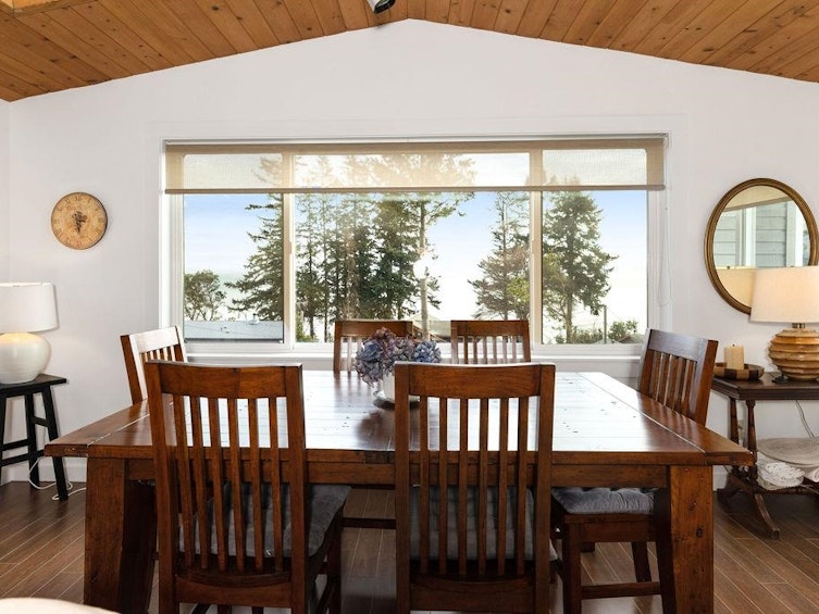 1029 Gower Point Road, Gibsons, BC, V0N 1V3 - 12
