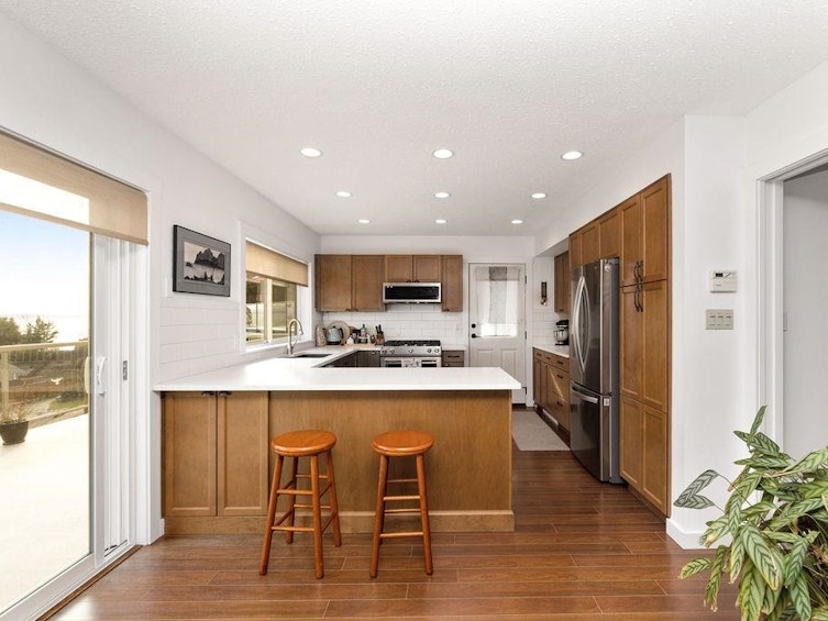 1029 Gower Point Road, Gibsons, BC, V0N 1V3 - 8