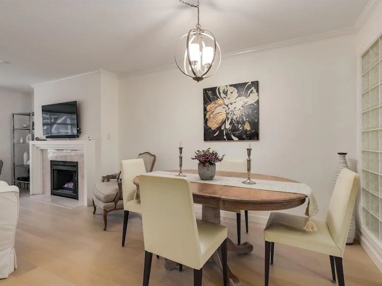 206-3383 Capilano Crescent, North Vancouver, BC, V7R 4W7 - 5