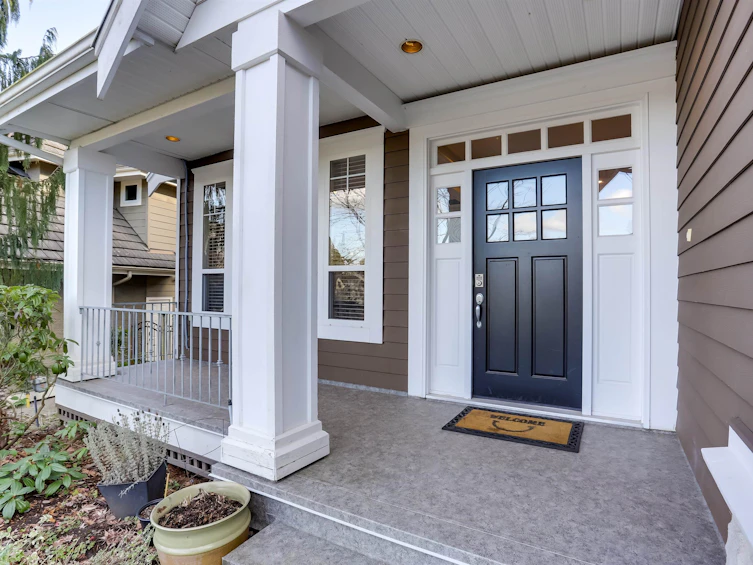 15566 37b Avenue, Surrey, BC, V3Z 0V4 - 2