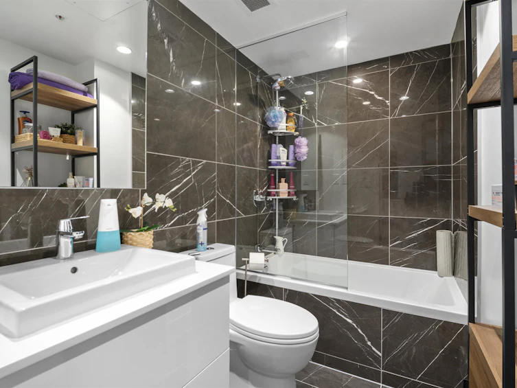 2102-1632 Lions Gate Lane, North Vancouver, BC, V7P 0E2 - 22