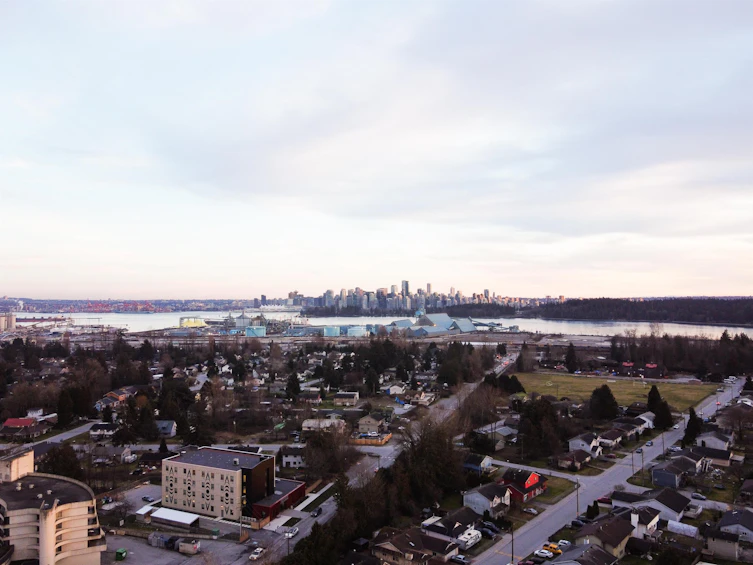 2102-1632 Lions Gate Lane, North Vancouver, BC, V7P 0E2 - 3