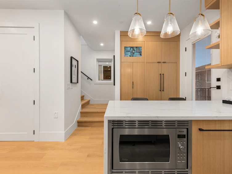 2050 Ferndale Street, Vancouver, BC, V5L 1Y1 - 19
