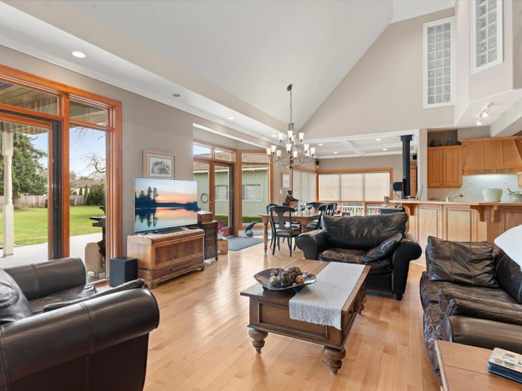5862 248 Street, Langley, BC, V4W 1B9 - 2