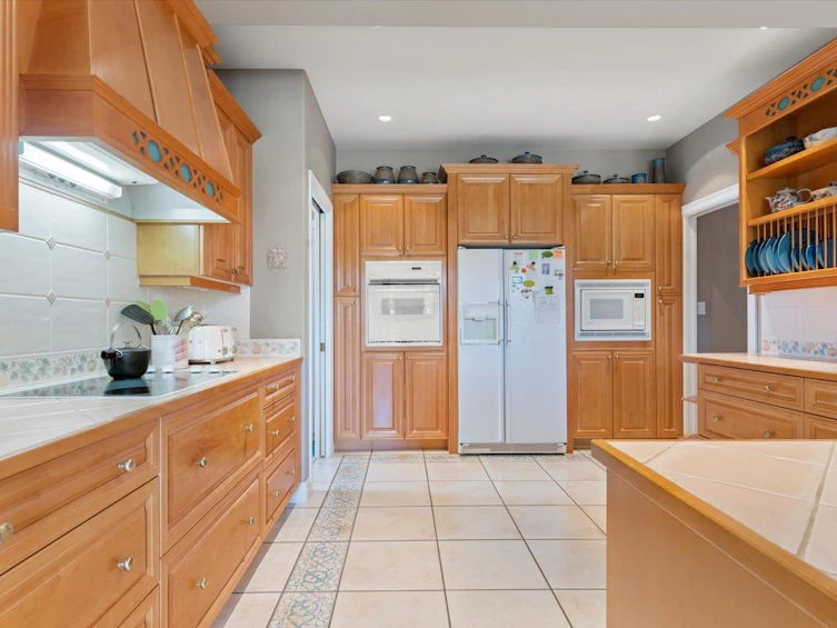 5862 248 Street, Langley, BC, V4W 1B9 - 6