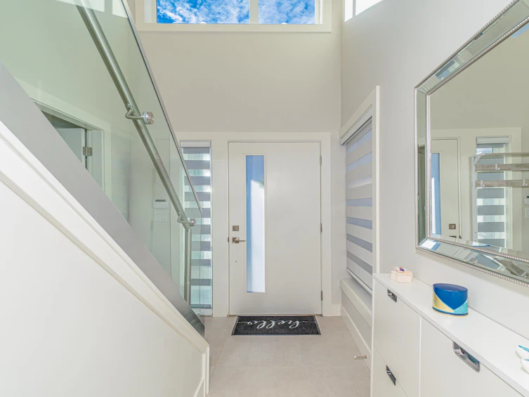 8-933 Premier Street, North Vancouver, BC, V7J 0E4 - 18
