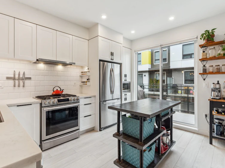 501-3021 St George Street, Port Moody, BC, V3H 0K3 - 13