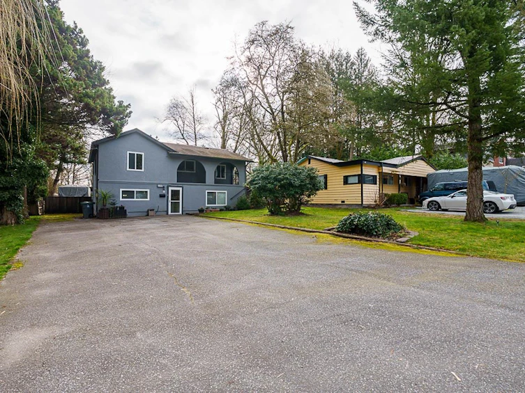 11098 Caledonia Drive, Surrey, BC, V3R 3N3 - 3