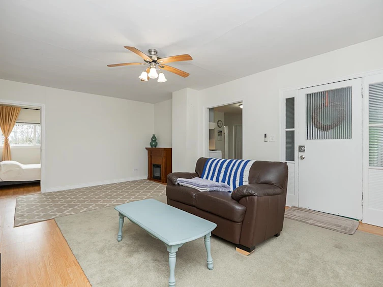 11098 Caledonia Drive, Surrey, BC, V3R 3N3 - 11