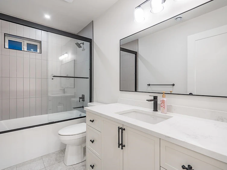 5441 7b Avenue, Delta, BC, V4M 1S7 - 21