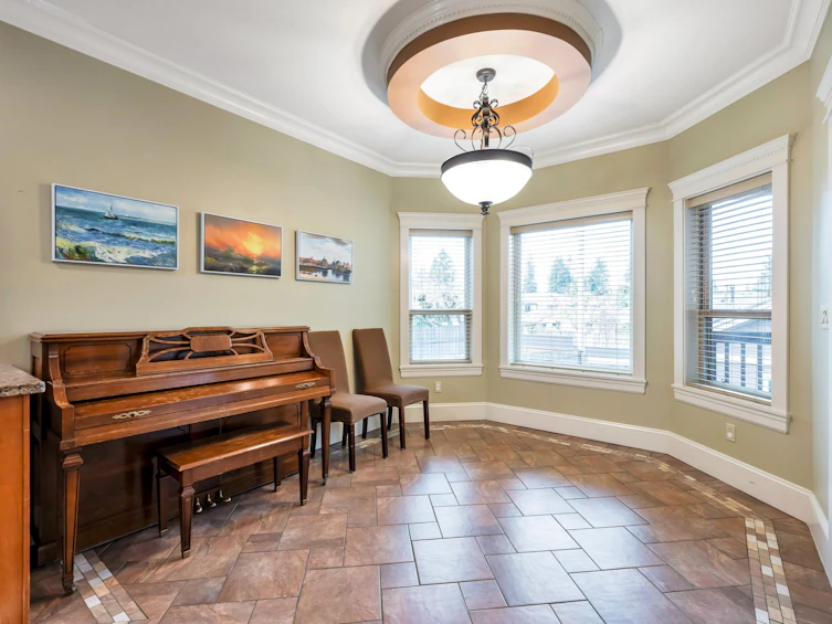 7307 2nd Street, Burnaby, BC, V3N 3P9 - 12
