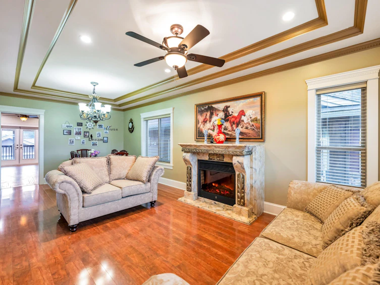 7307 2nd Street, Burnaby, BC, V3N 3P9 - 3