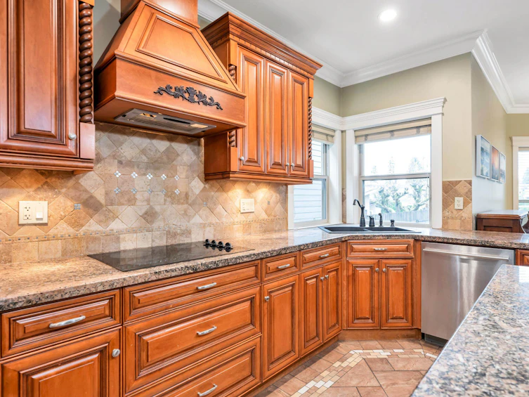 7307 2nd Street, Burnaby, BC, V3N 3P9 - 14