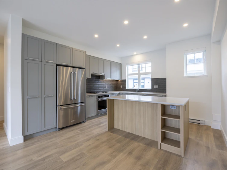 117-1310 Mitchell Street, Coquitlam, BC, V3E 0T9 - 3