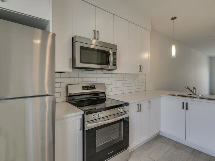 203-32789 Burton Avenue, Mission, BC, V4S 0C9 - 23