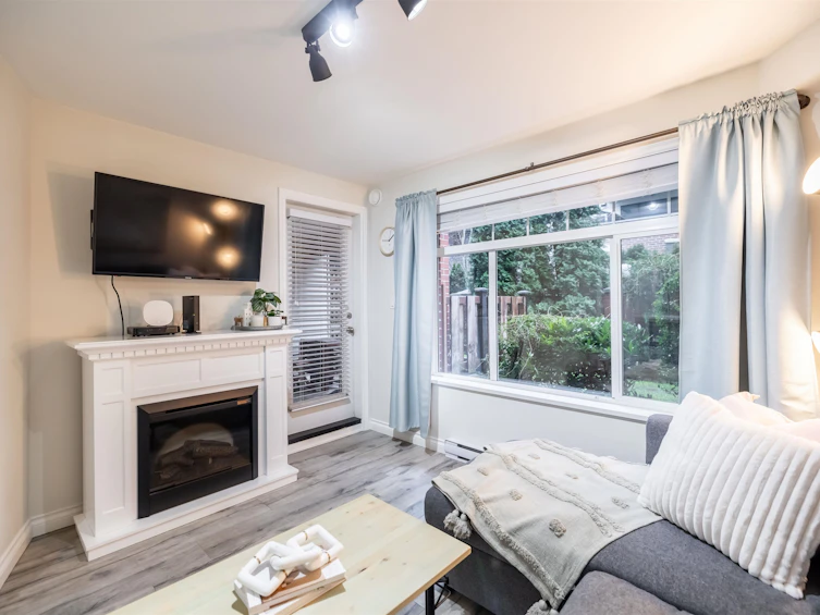 105-5650 201a Street, Langley, BC, V3A 0B3 - 11