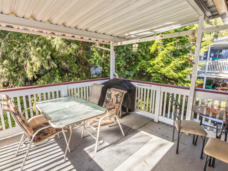 4559 Underwood Avenue, North Vancouver, BC, V7K 2S3 - 22