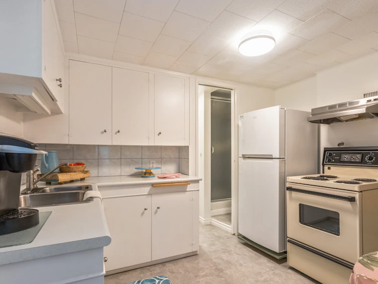 4559 Underwood Avenue, North Vancouver, BC, V7K 2S3 - 18