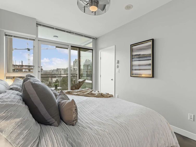 PH909-221 Union Street, Vancouver, BC, V6A 0B4 - 25