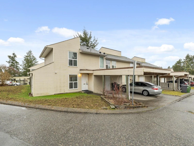 213 - 32550 Maclure Road, Abbotsford BC V2T 4N3