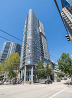 301 233 Robson Street