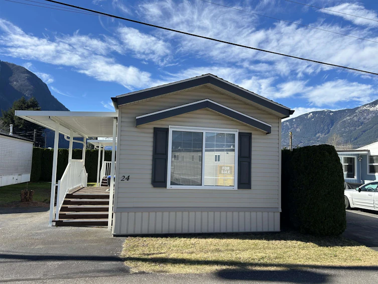 24-62780 Flood Hope Road, Hope, BC, V0X 1L2 - 2