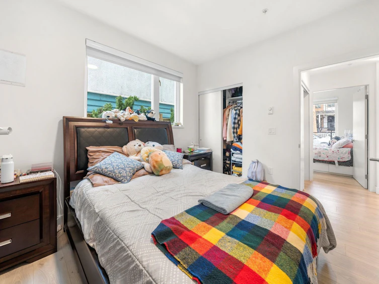 105-2688 Duke Street, Vancouver, BC, V5R 4S9 - 27