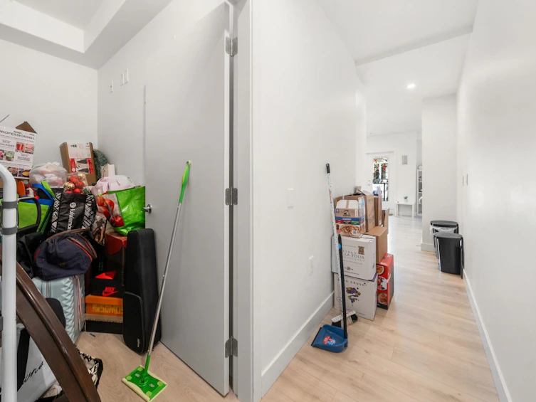 105-2688 Duke Street, Vancouver, BC, V5R 4S9 - 20