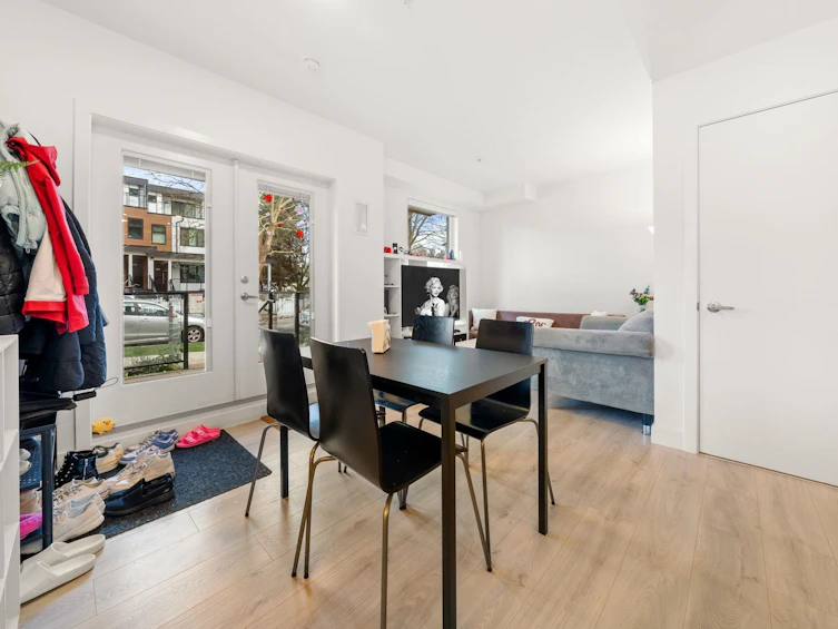 105-2688 Duke Street, Vancouver, BC, V5R 4S9 - 9