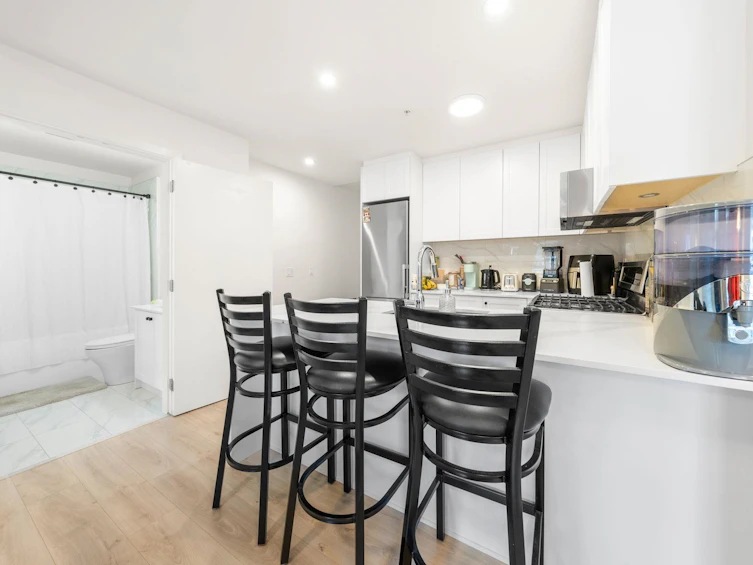 105-2688 Duke Street, Vancouver, BC, V5R 4S9 - 19