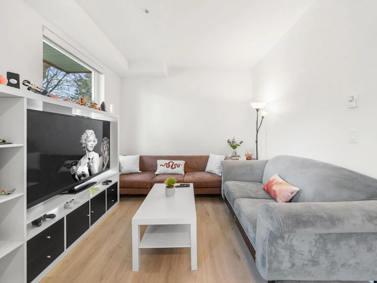 105-2688 Duke Street, Vancouver, BC, V5R 4S9 - 3