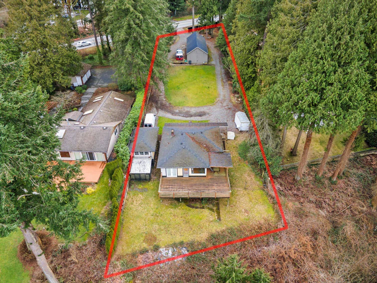 13021 Crescent Road, Surrey, BC, V4P 1J6 - 11